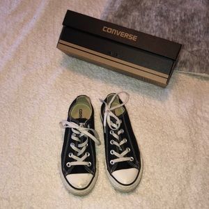 Black Converse